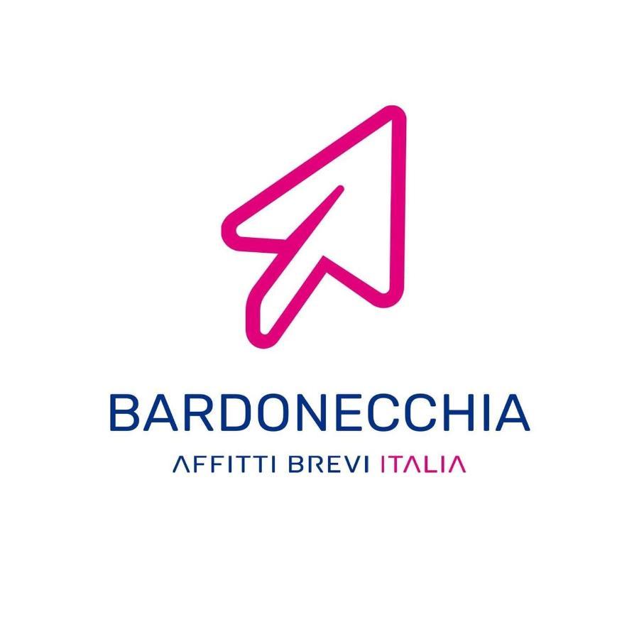 Appartamento Smith Roero - Affitti Brevi Italia 바르도네키아 외부 사진